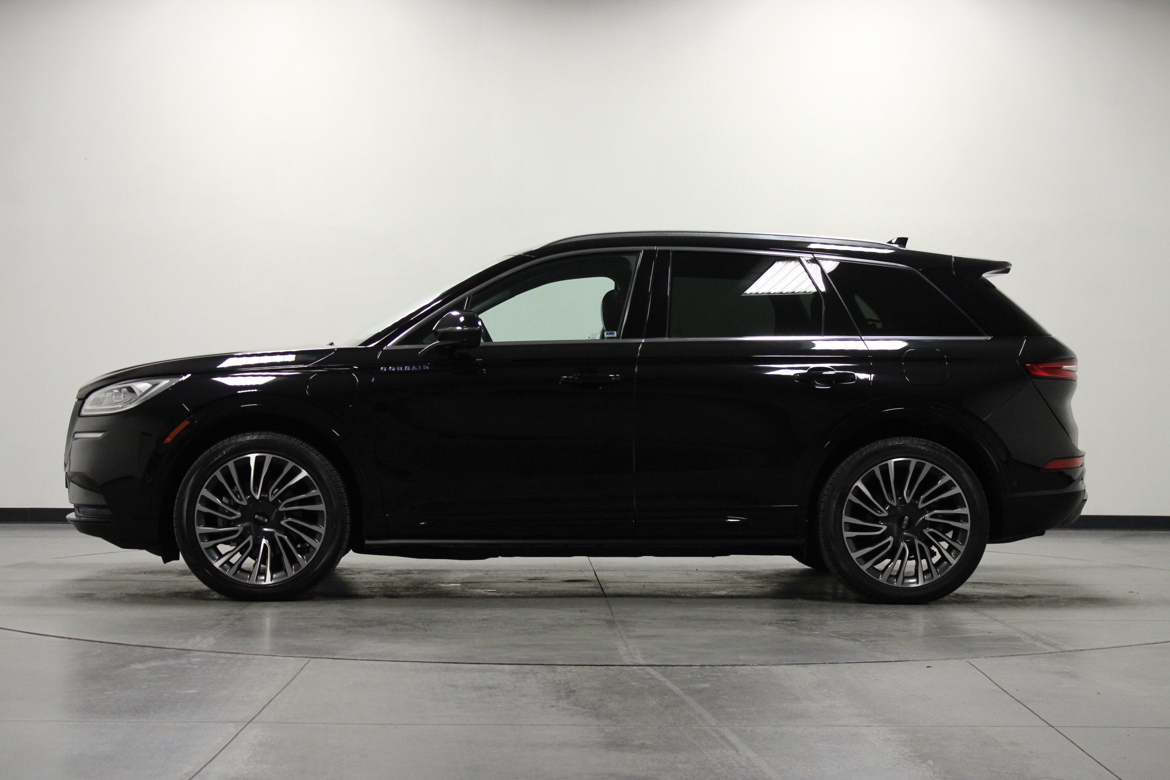 Used 2021 Lincoln Corsair Grand Touring w/ Equipment Group 301A AWD/4WD image 7