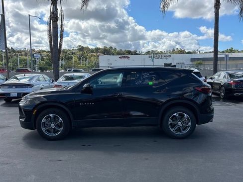 Used 2025 Chevrolet Blazer LT image 9