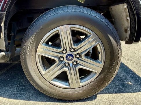 Used 2020 Ford F150 Lariat w/ Equipment Group 502A Luxury AWD/4WD image 36