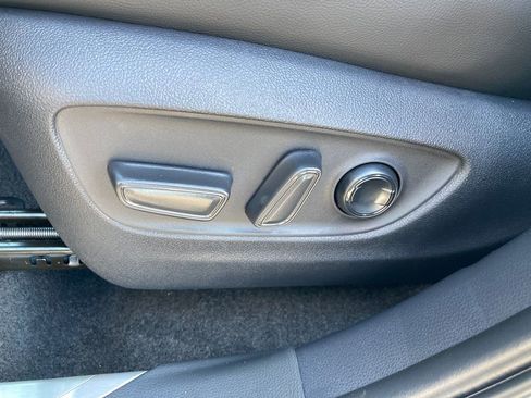 New 2026 Toyota Highlander Platinum image 13