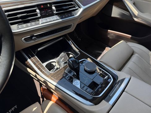 Used 2019 BMW X7 xDrive50i w/ Luxury Seating Package image 13