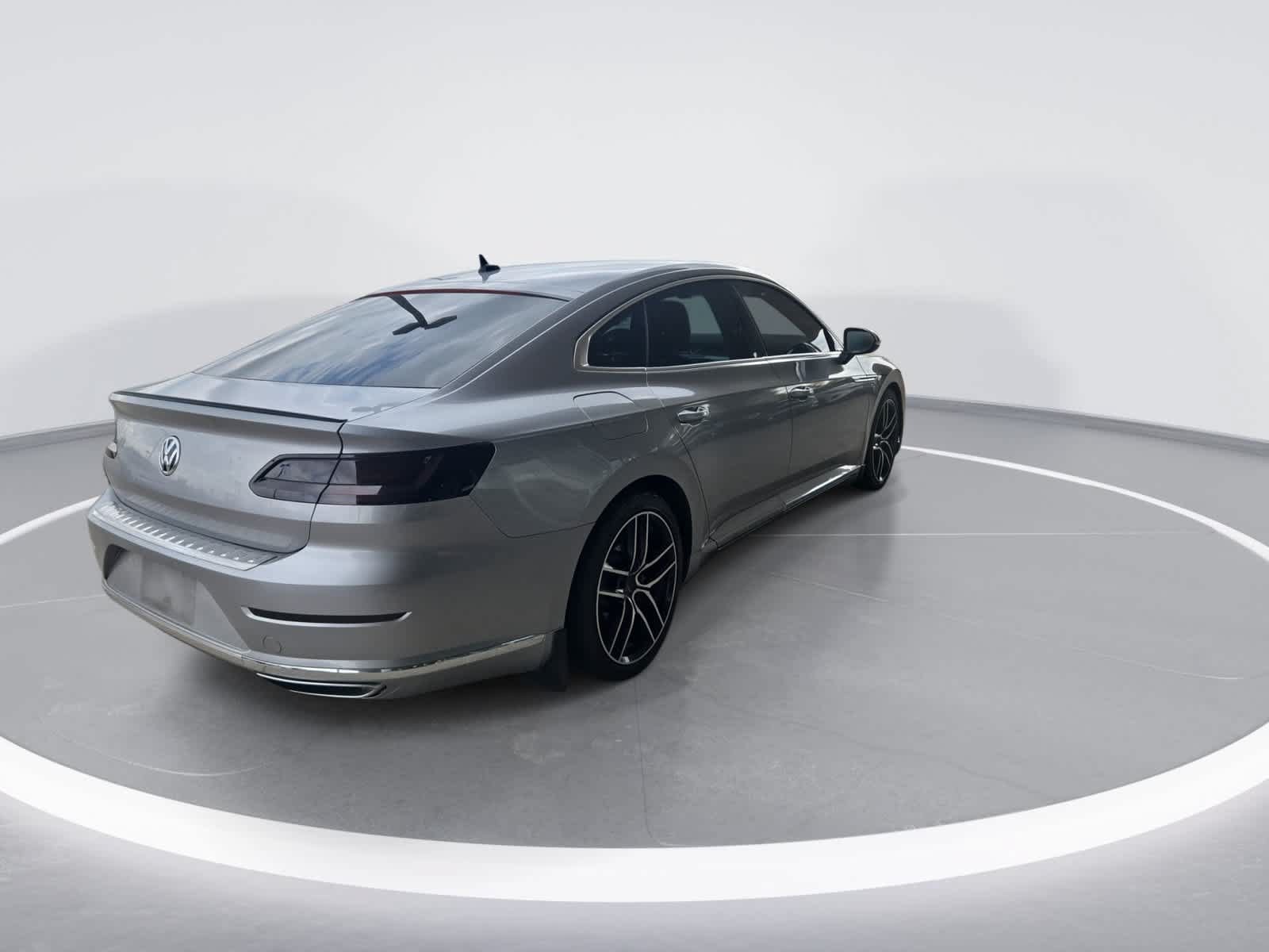 Used 2020 Volkswagen Arteon SE FWD image 8