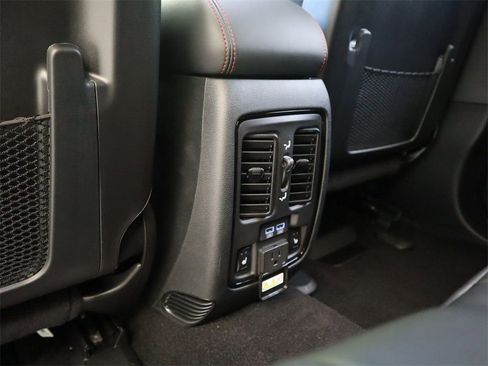 New 2024 Dodge Durango GT RWD image 18