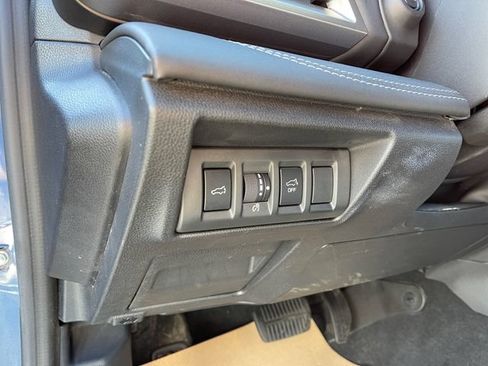 Used 2020 Subaru Outback Limited XT AWD/4WD image 23