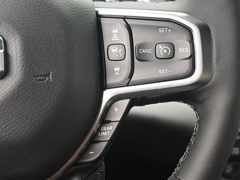 New 2026 RAM 1500 Big Horn AWD/4WD image 10