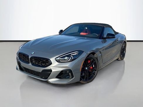 Used 2024 BMW Z4 M40i w/ Premium Package image 36