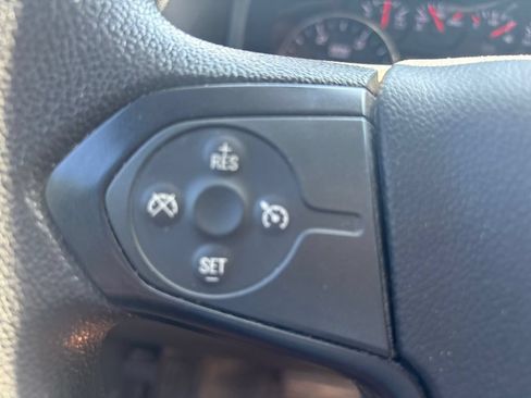 Used 2016 Chevrolet Silverado 2500 W/T AWD/4WD image 19
