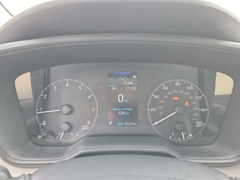 Used 2023 Toyota Corolla LE image 12