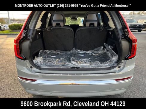 New 2026 Volvo XC90 B6 Plus w/ Protection Package Premier image 40