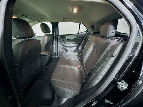 Used 2025 Buick Encore GX Preferred image 28