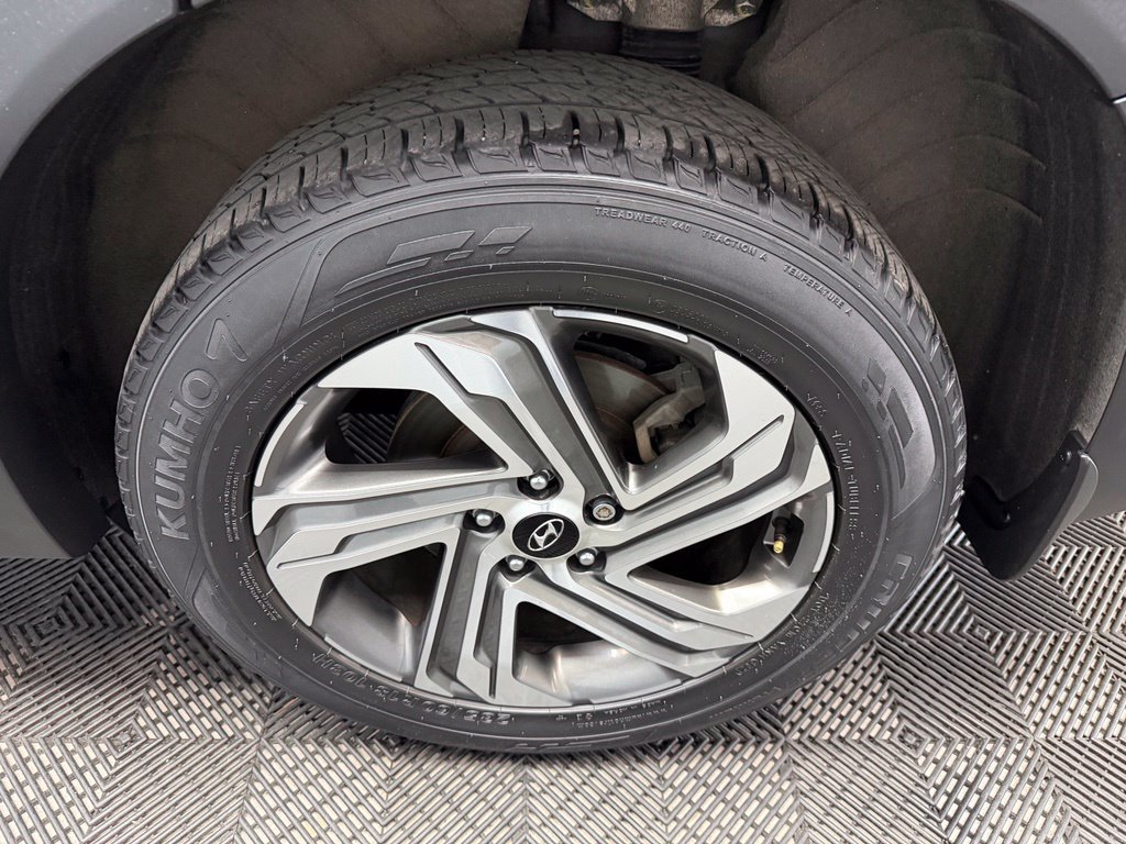 Used 2021 Hyundai Santa Fe SEL FWD image 20