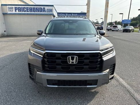 New 2026 Honda Pilot Elite image 2