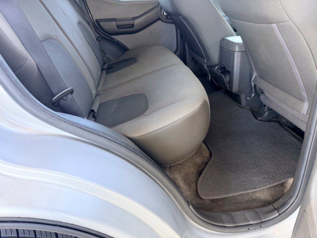 Used 2014 Nissan Xterra X AWD/4WD image 31