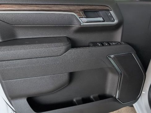 New 2026 Chevrolet Silverado 1500 LT image 20