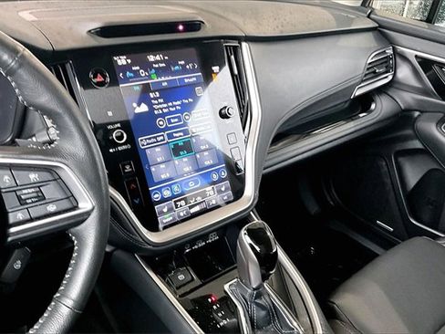 Used 2025 Subaru Outback Limited w/ Popular Package #2 image 22