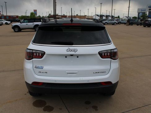 Used 2025 Jeep Compass Limited AWD/4WD image 14