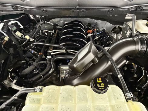 Used 2025 Ford F150 Lariat w/ FX4 Off-Road Package image 34