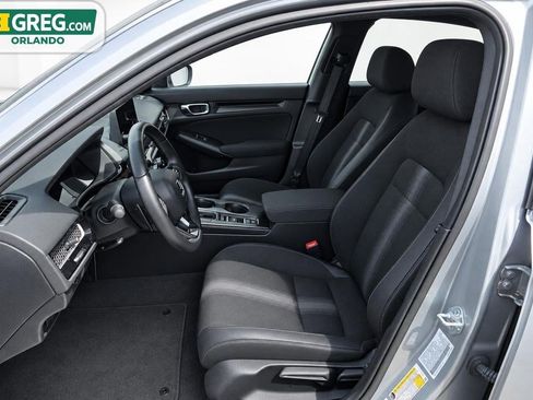 Used 2025 Honda Civic Sport image 10
