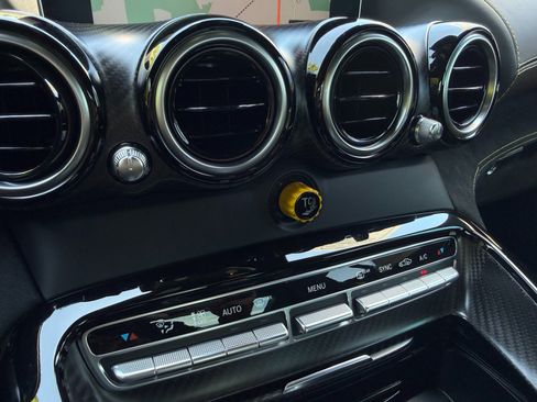 Used 2018 Mercedes-Benz AMG GT R image 28