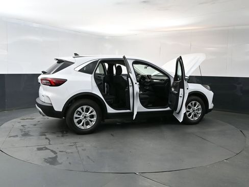 Used 2023 Ford Escape Active AWD/4WD image 26