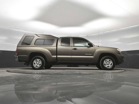 Used 2011 Toyota Tacoma 2WD Access Cab w/ SR5 Pkg #2 image 41