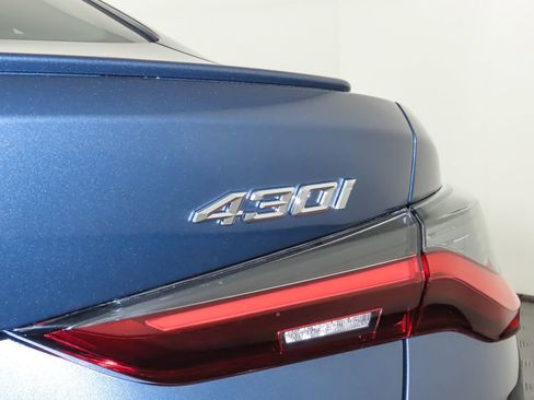 Used 2025 BMW 430i xDrive Coupe w/ M Sport Package AWD/4WD image 8