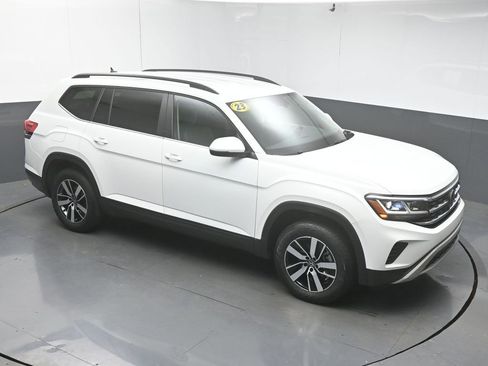 Certified 2023 Volkswagen Atlas SE image 40