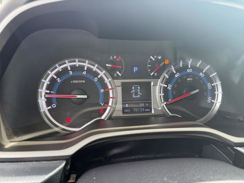 Used 2018 Toyota 4Runner TRD Off-Road Premium w/ TRD Performance Package image 22