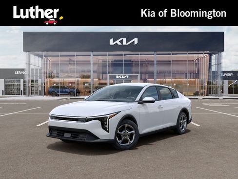New 2026 Kia K4 FWD image 1