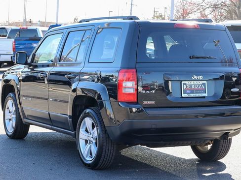 Used 2014 Jeep Patriot Latitude image 17