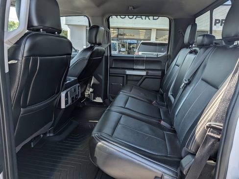 Used 2020 Ford F250 Lariat w/ Lariat Ultimate Package AWD/4WD image 28