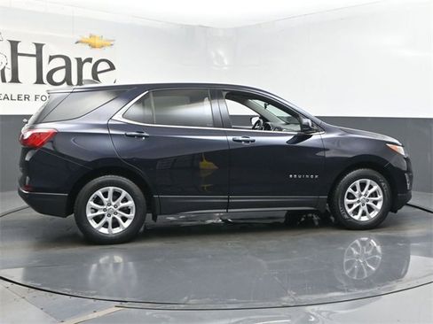 Used 2020 Chevrolet Equinox LT image 36
