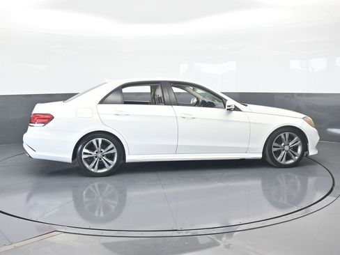 Used 2014 Mercedes-Benz E 350 Sedan image 7