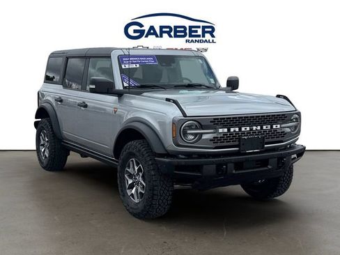 Used 2024 Ford Bronco Badlands AWD/4WD image 7