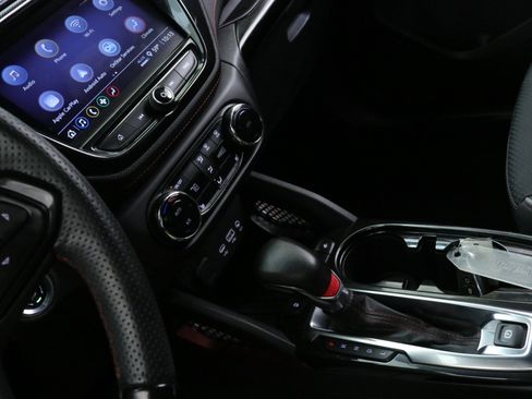 Certified 2023 Chevrolet TrailBlazer RS w/ Convenience Package image 19