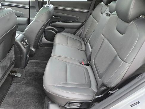 Used 2023 Hyundai Tucson Limited w/ Cargo Package AWD/4WD image 17