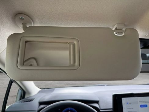 Used 2026 Toyota Corolla LE FWD image 38