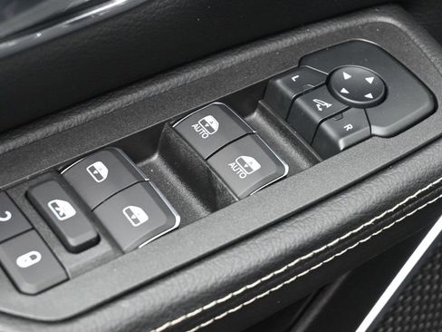 New 2026 RAM 1500 Laramie w/ Laramie Southwest Edition image 20