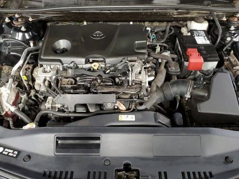 Used 2019 Toyota Camry XSE image 27