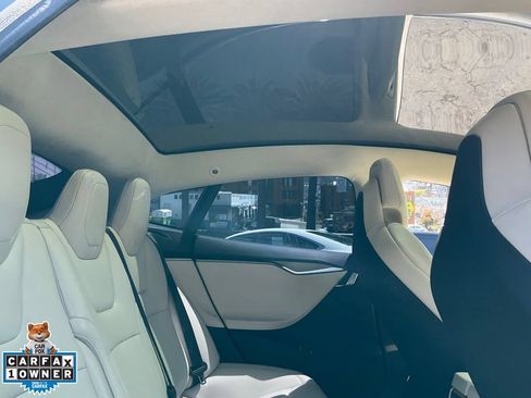 Used 2019 Tesla Model S Performance AWD/4WD image 56