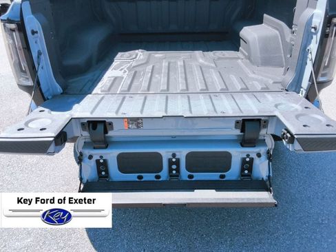 Used 2025 GMC Hummer EV 2X AWD/4WD image 16