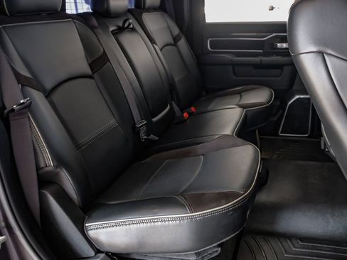 Used 2022 RAM 2500 Laramie image 33