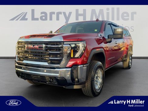 Used 2024 GMC Sierra 2500 SLT w/ SLT Premium Package image 1