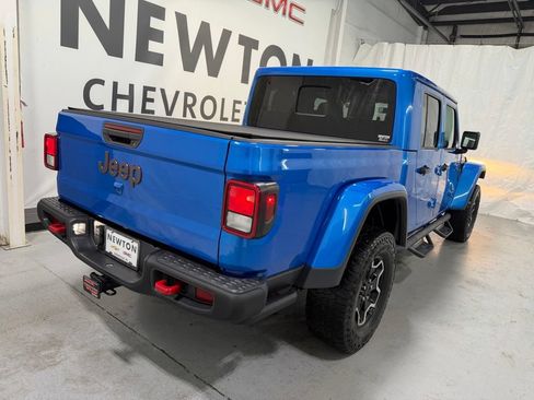 Used 2022 Jeep Gladiator Rubicon w/ Cold Weather Group AWD/4WD image 34