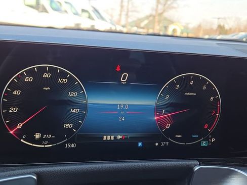 New 2026 Mercedes-Benz GLB 250 4MATIC image 8