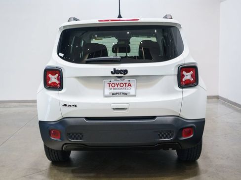 Used 2020 Jeep Renegade Altitude AWD/4WD image 8