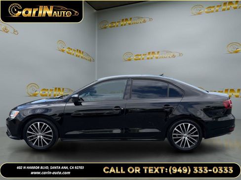 Used 2016 Volkswagen Jetta Sport FWD image 7