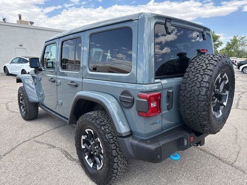 Used 2025 Jeep Wrangler Unlimited Rubicon 4xe AWD/4WD image 7