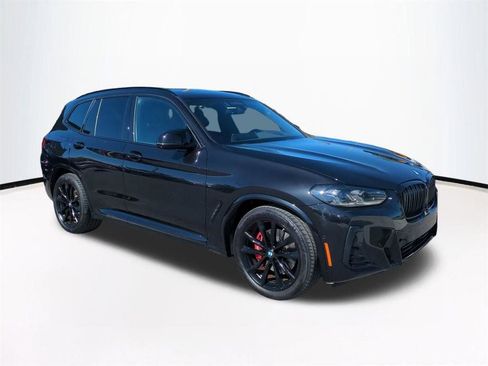 Used 2023 BMW X3 M40i image 2