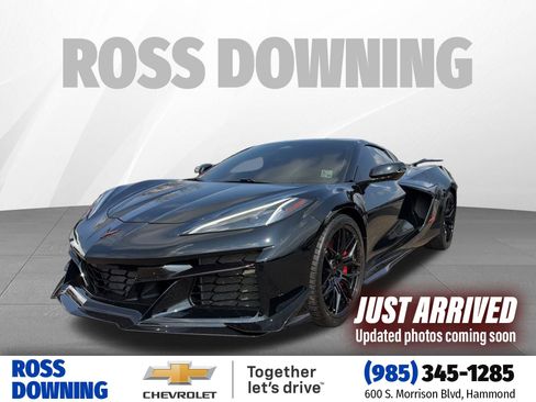 Used 2025 Chevrolet Corvette Z06 w/ Z07 Performance Package image 1